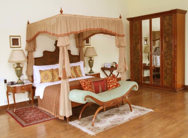 Lalit Grand Palace Srinagar