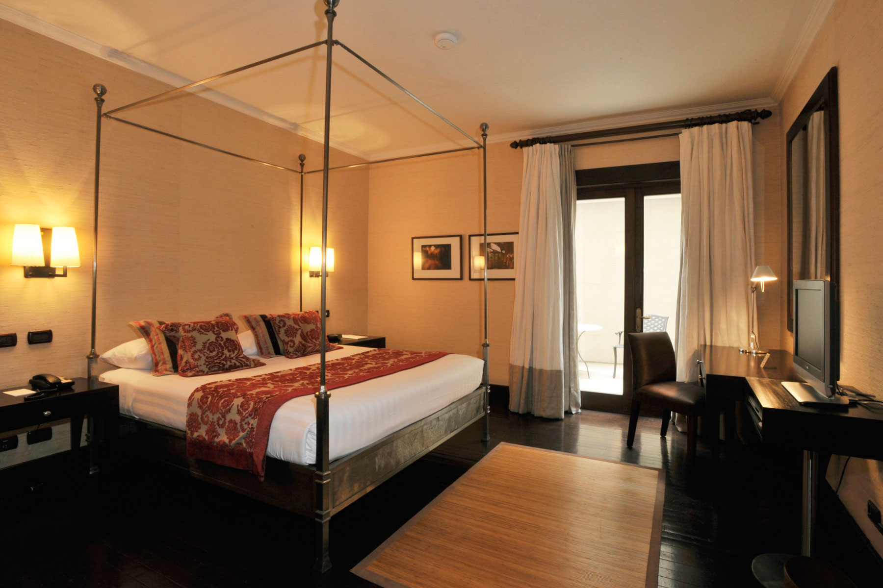 Casa Higueras Hotel