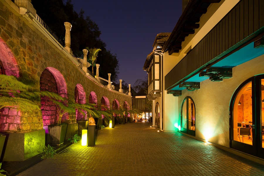 Aubrey Hotel