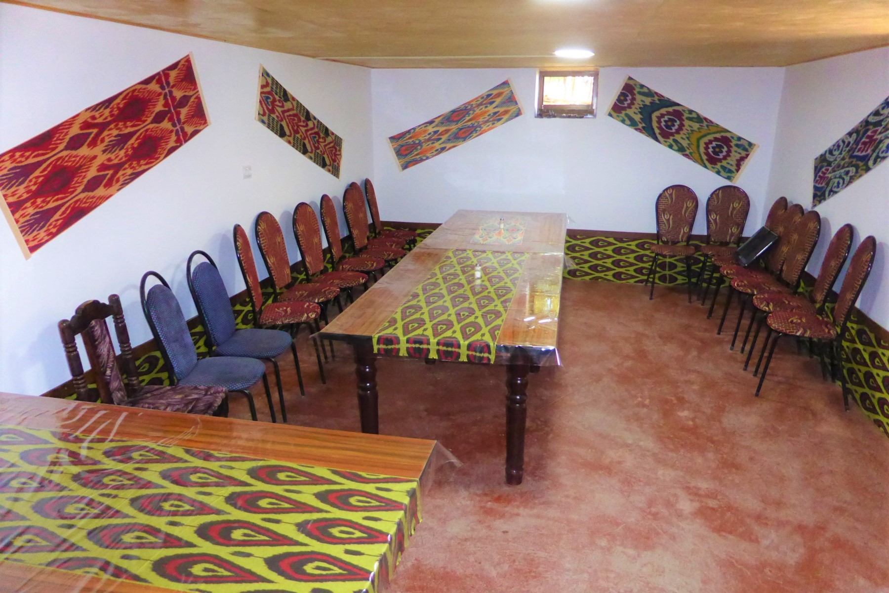 Nurata Guesthouse (Hayat Village)