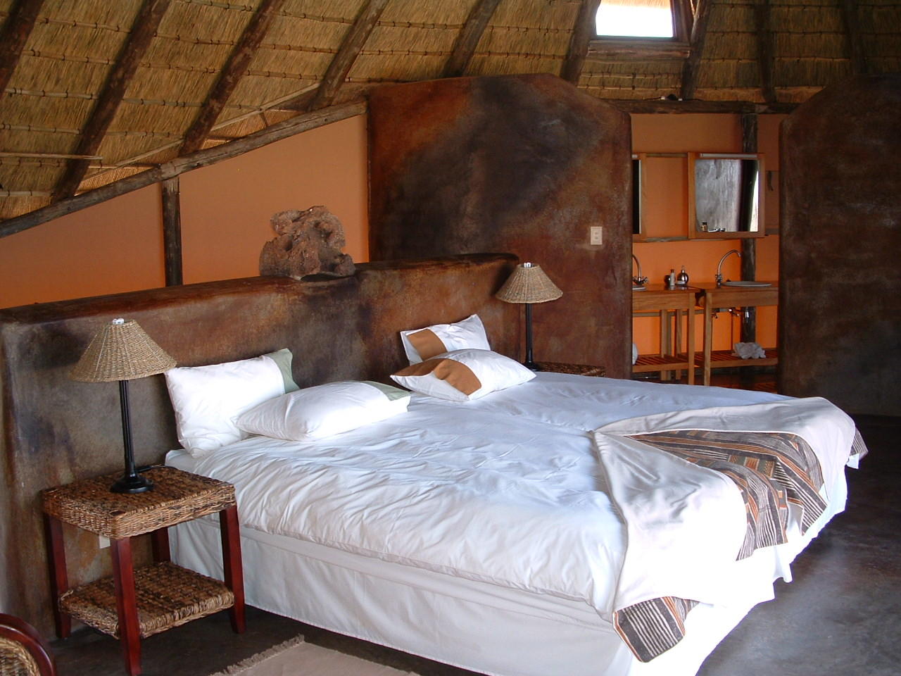 Doro Nawas Camp