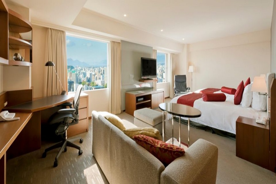 Ana Crowne Plaza