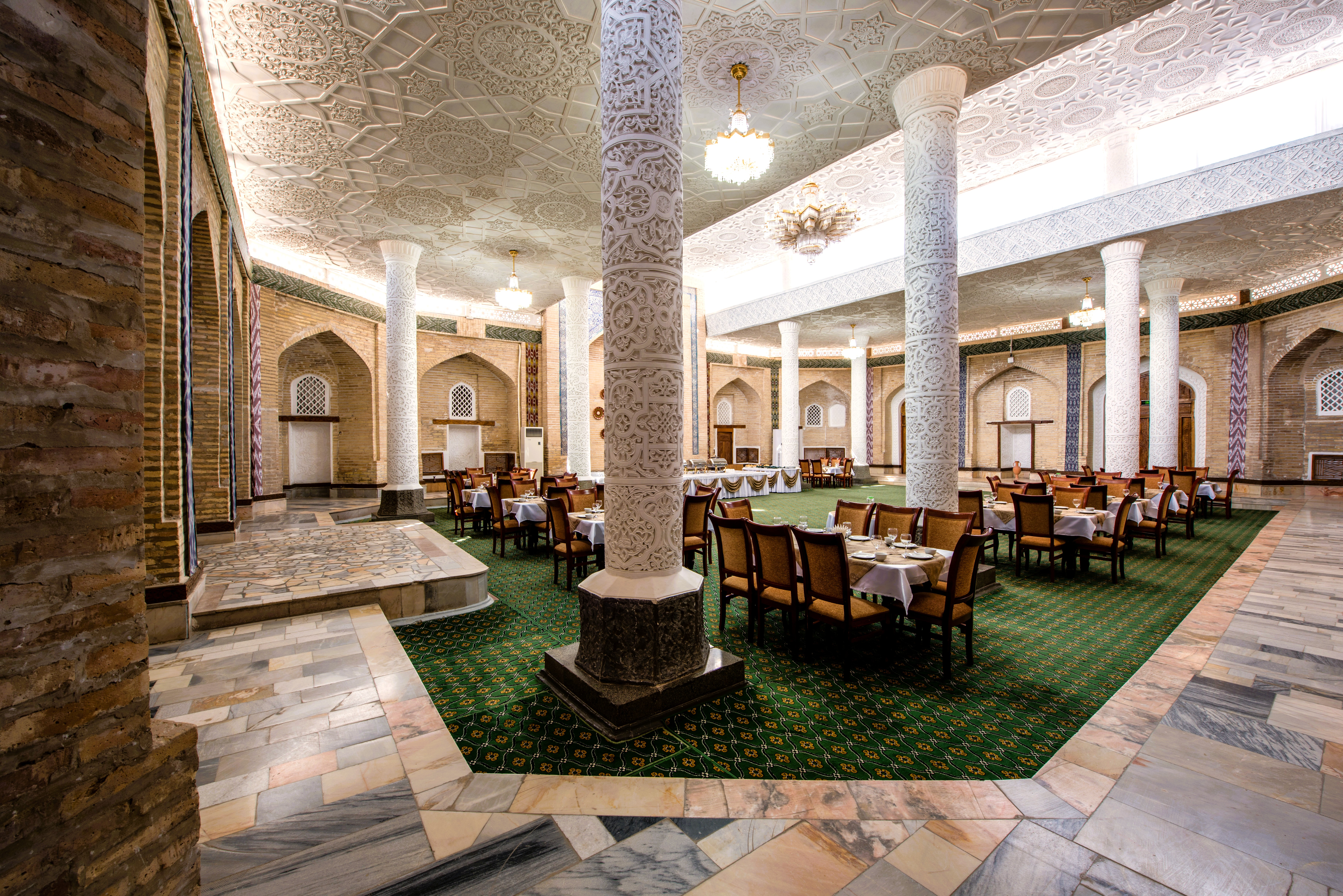 Orient Star Hotel (Khiva Madrasah)