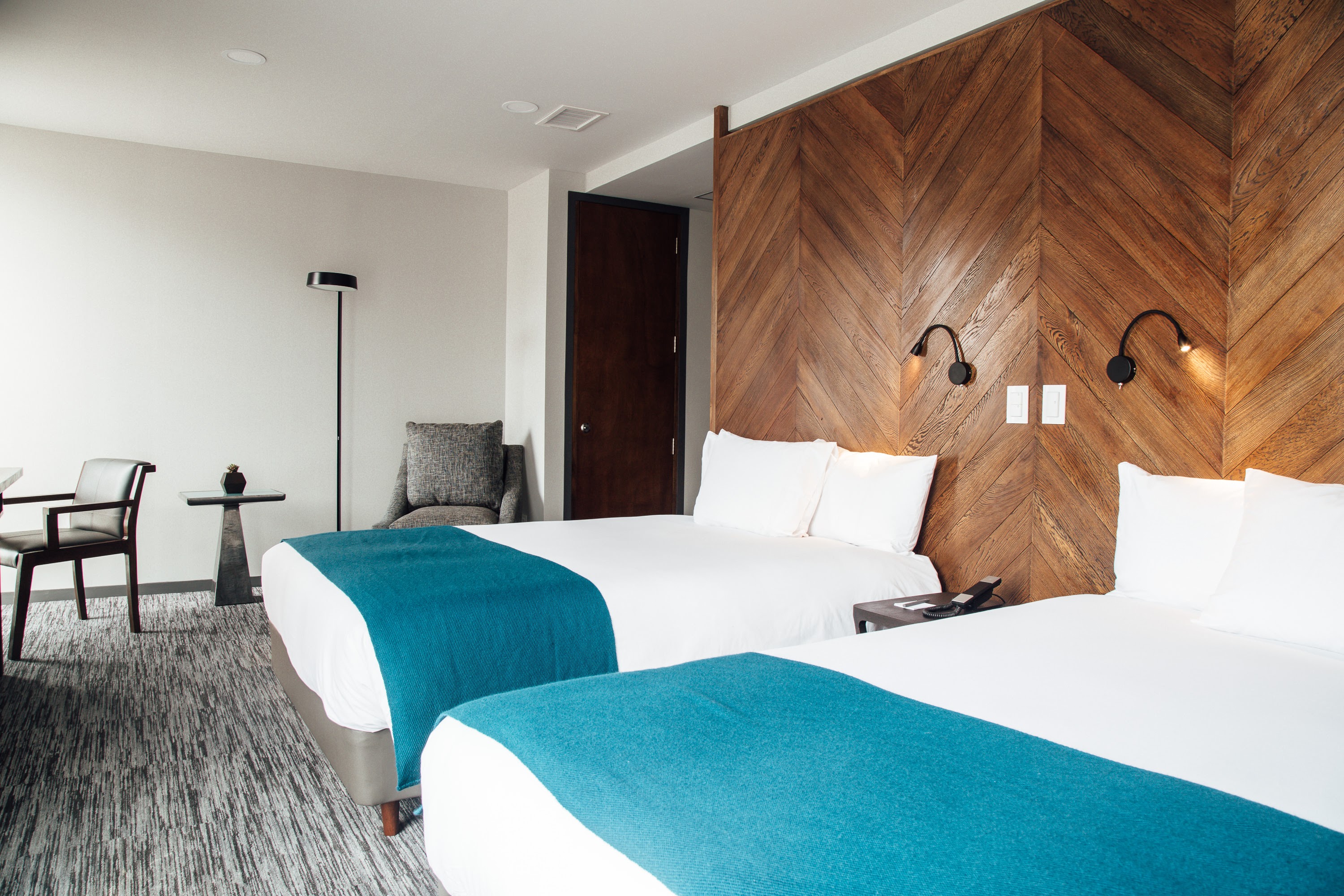 Atix Hotel