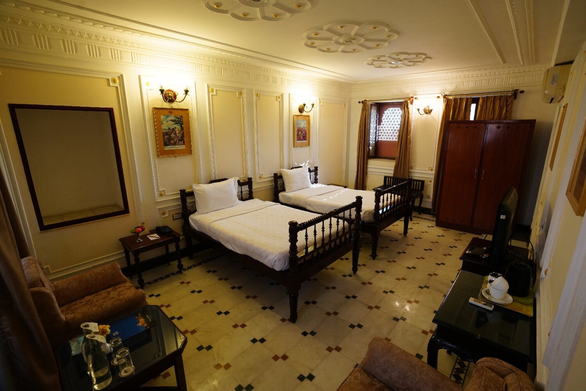 Laxmi Niwas Palace