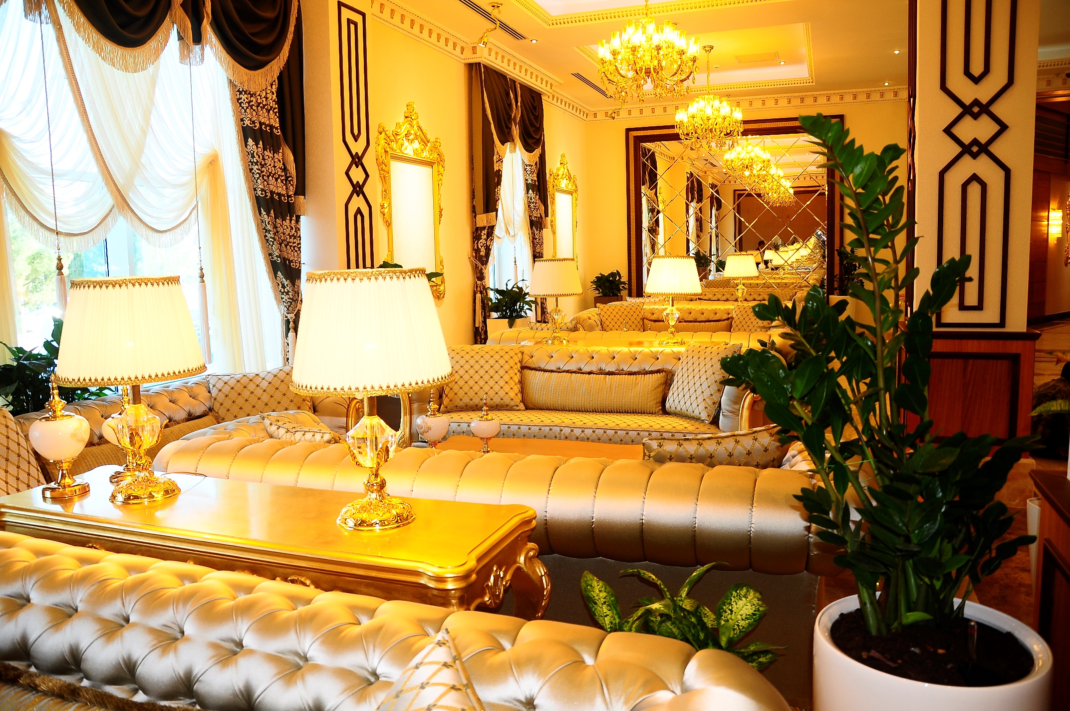 Mary Hotel