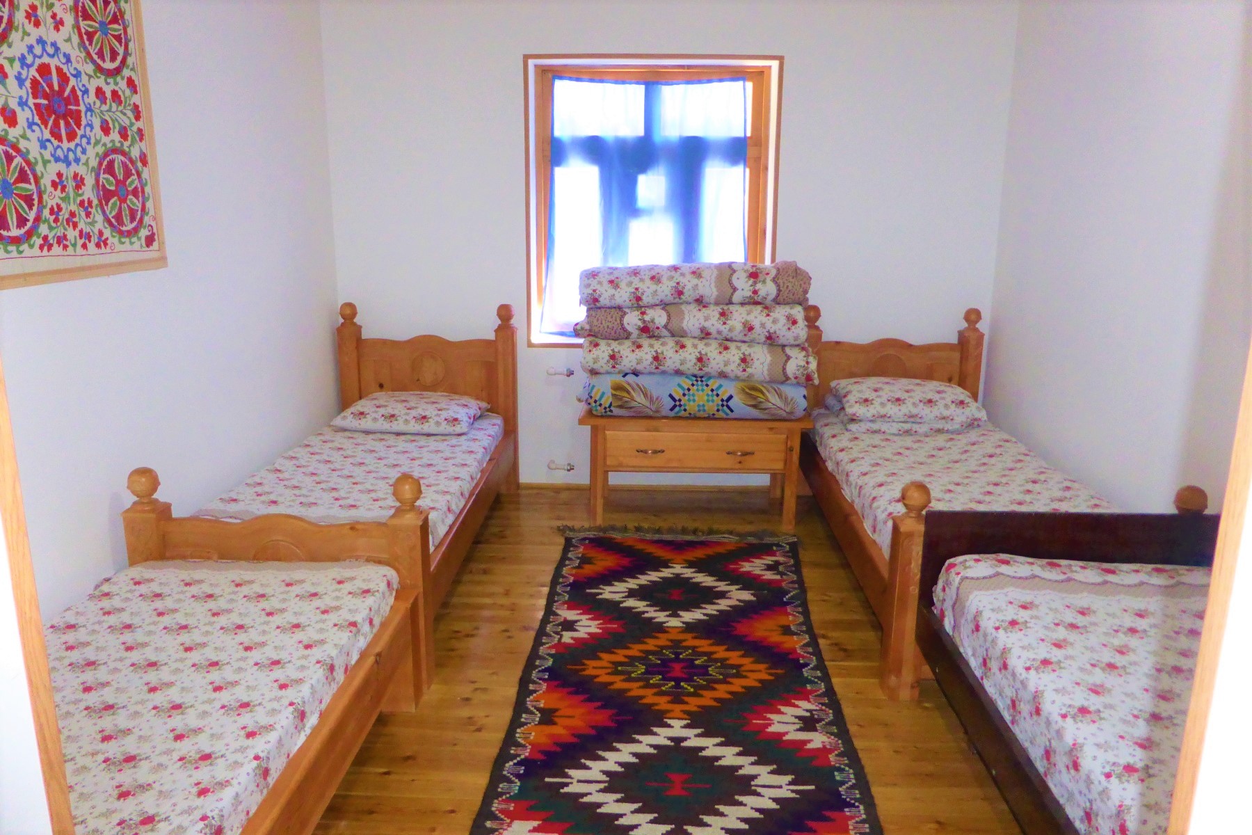 Nurata Guesthouse (Hayat Village)