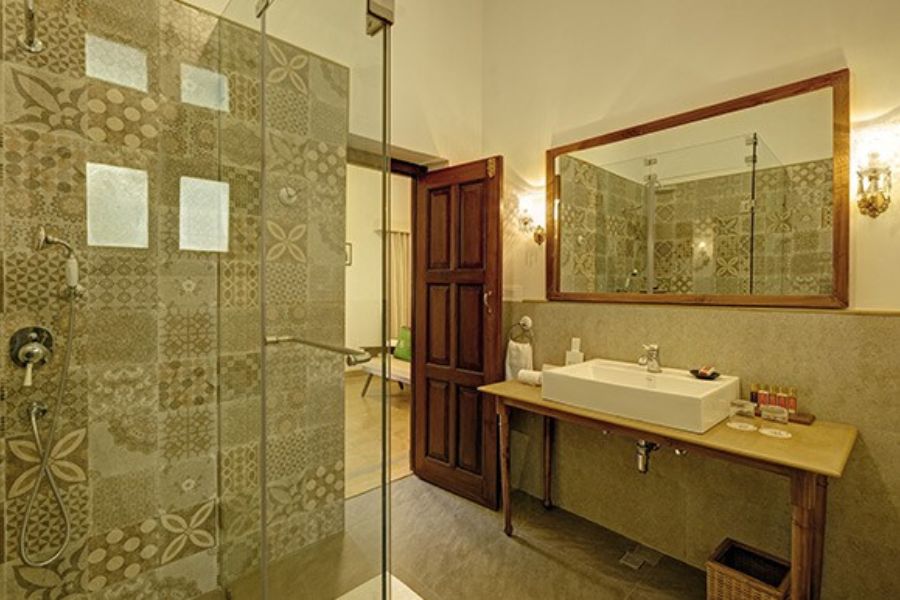 Saraca Lucknow