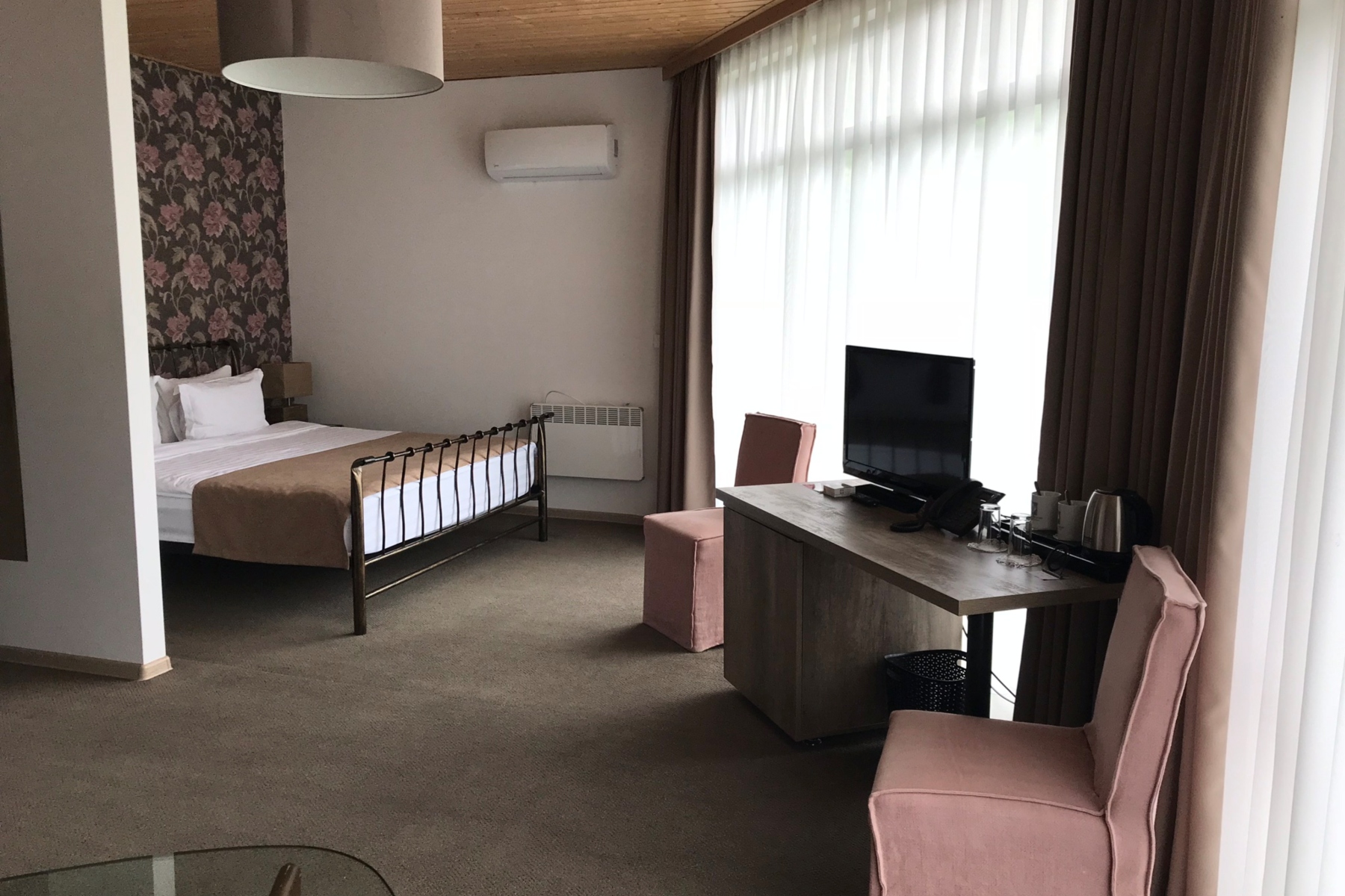 Vardzia Resort