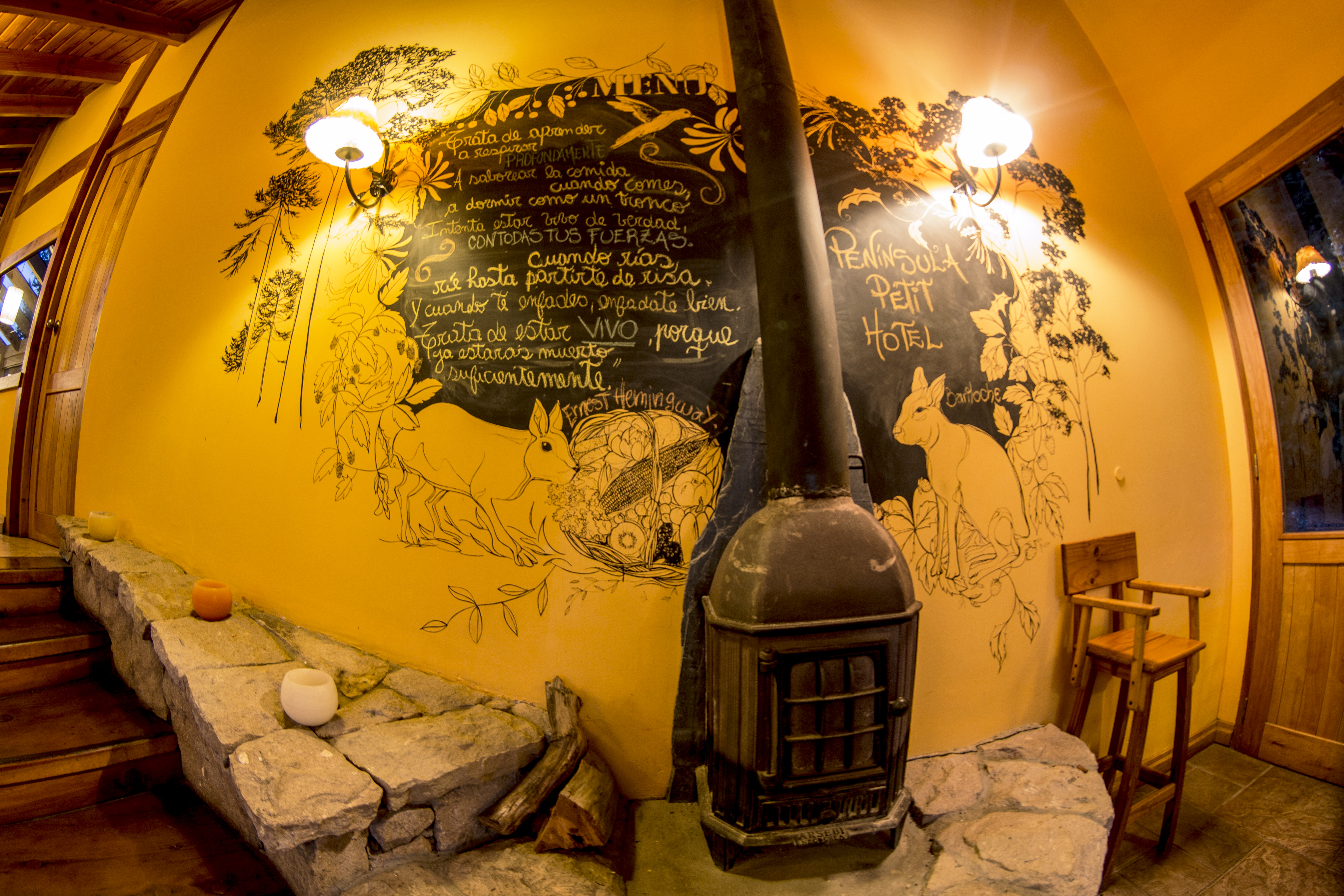 Peninsula Petit Hotel