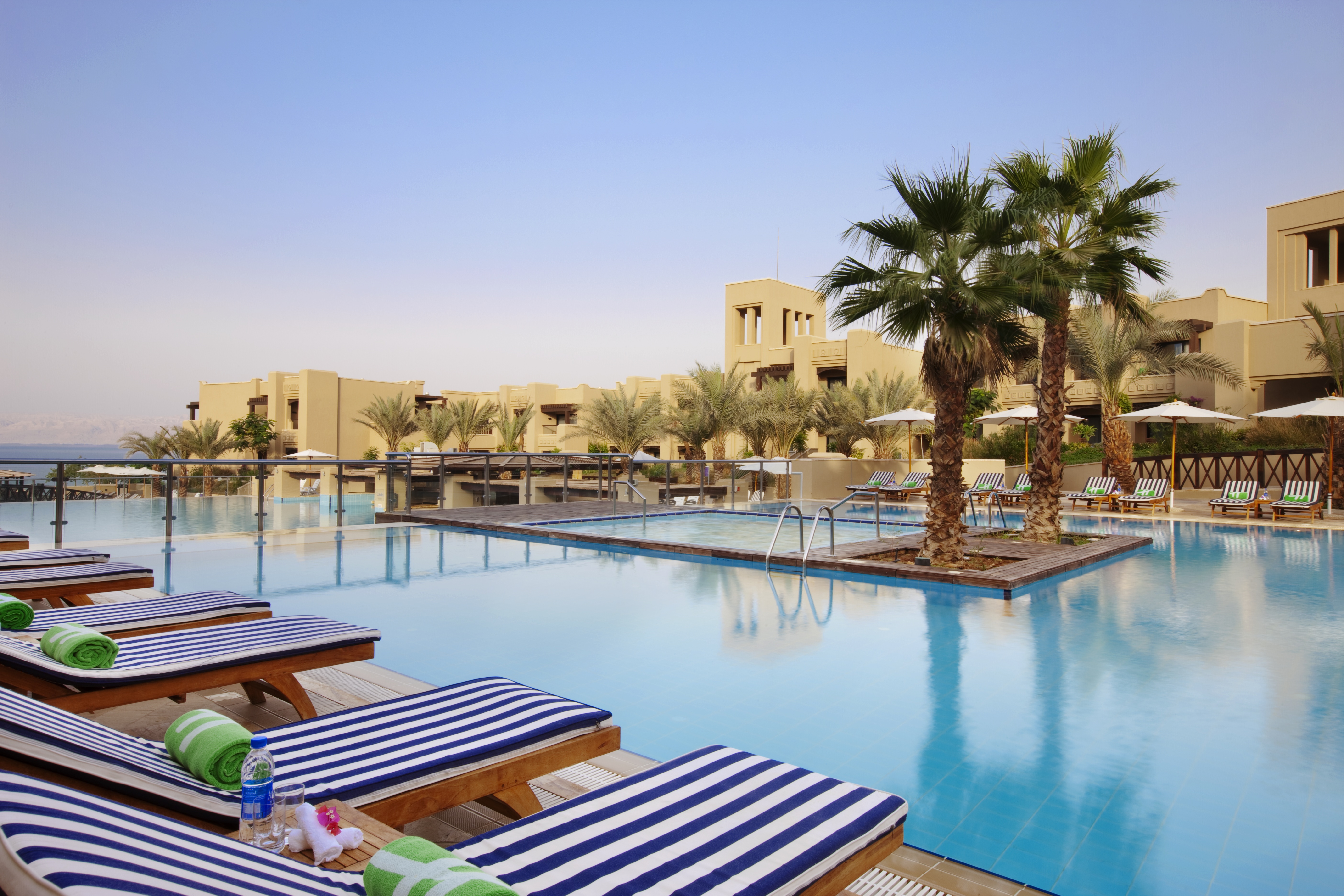 Holiday Inn Resort