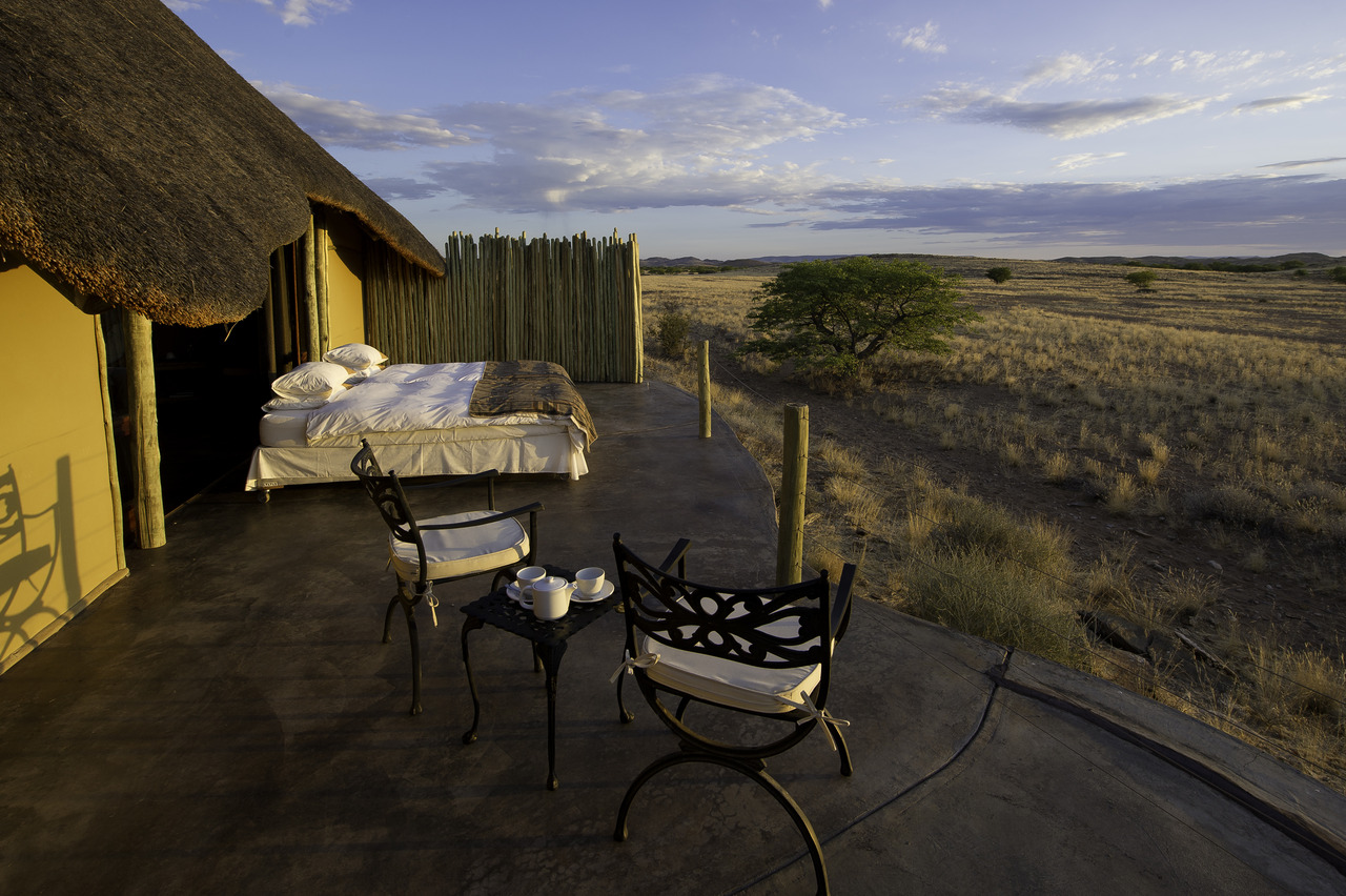 Doro Nawas Camp