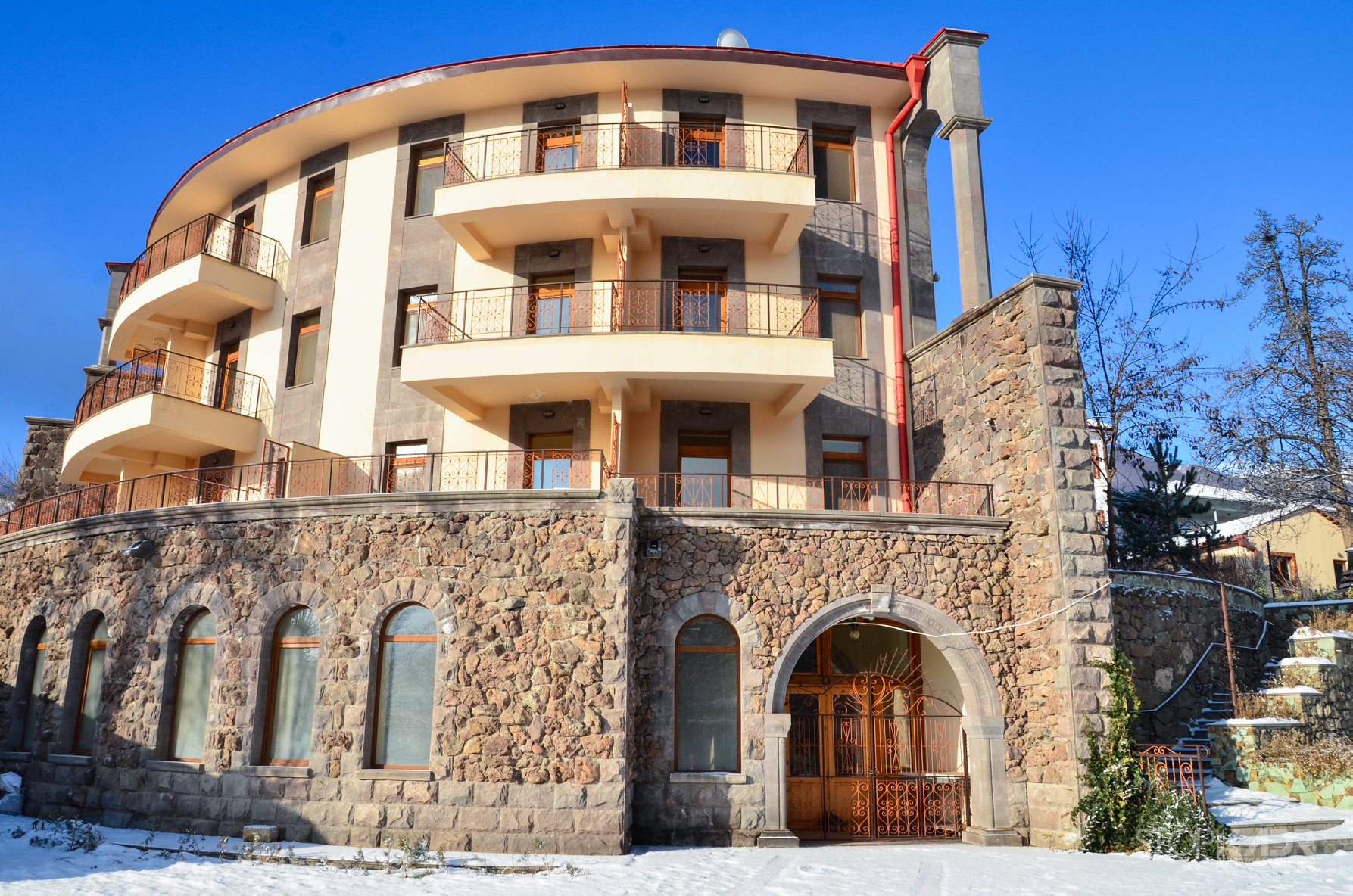 Mirhav Hotel