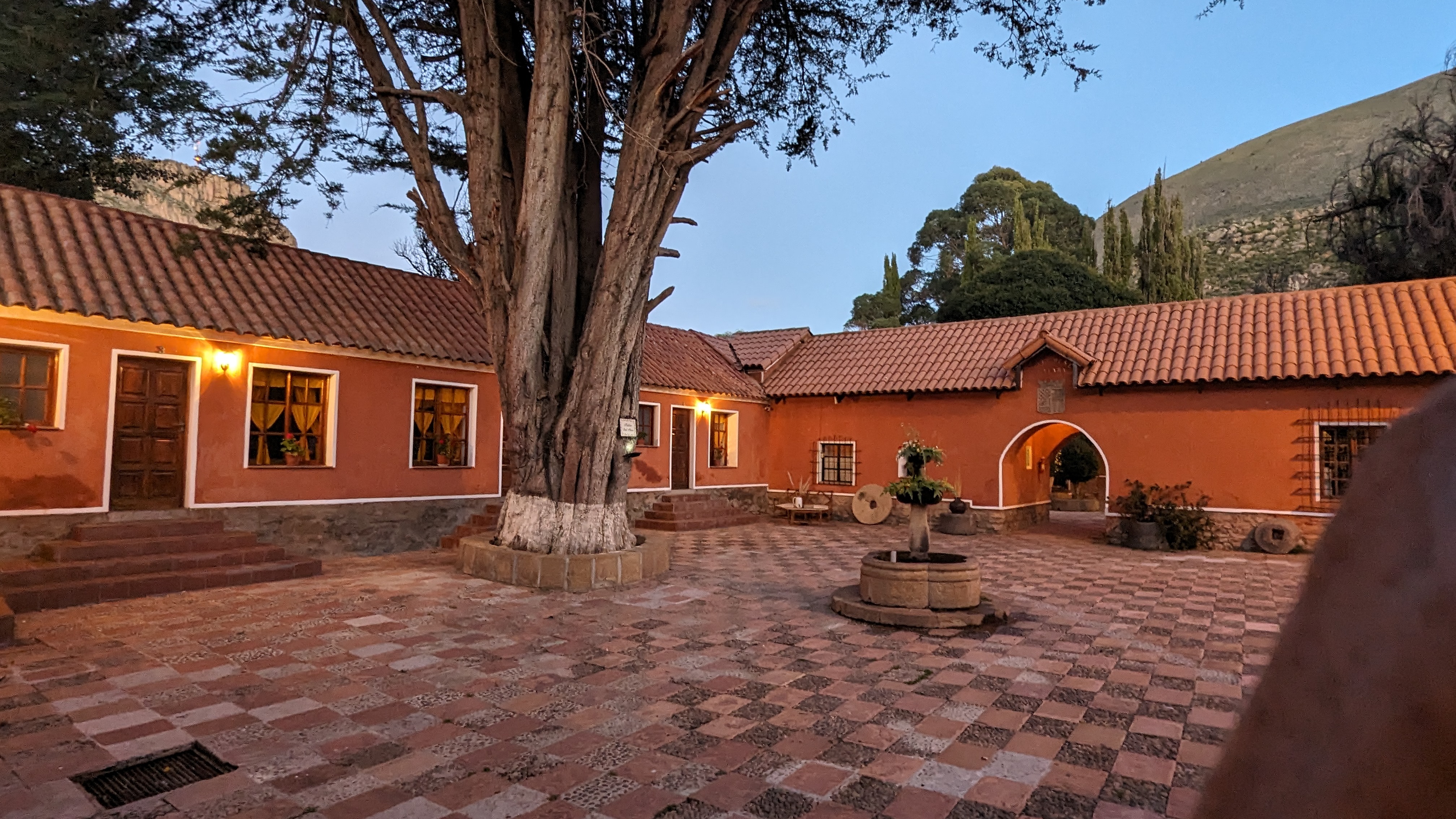 Hotel Museum Cayara